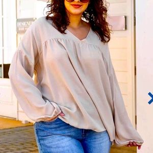 Chic Soul Spell It Out For You Top, Taupe size 1X *NEW*